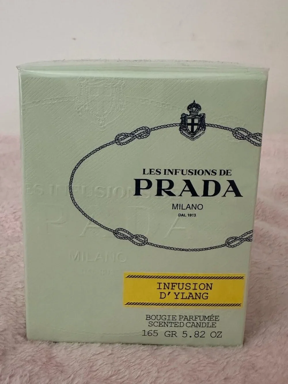 Prada Infusion d'Ylang Candle
